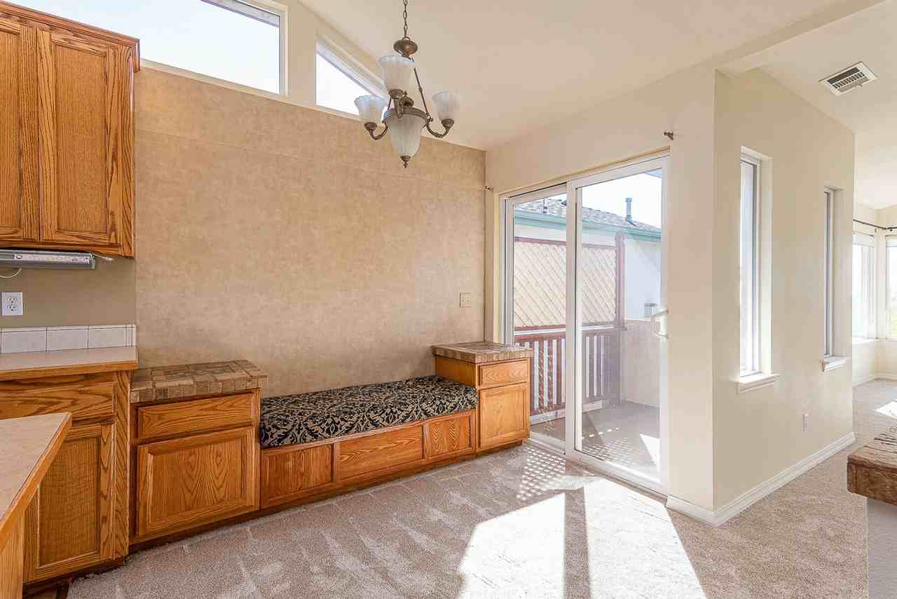 2955 Hemlock Ave - Photo 3 of 7