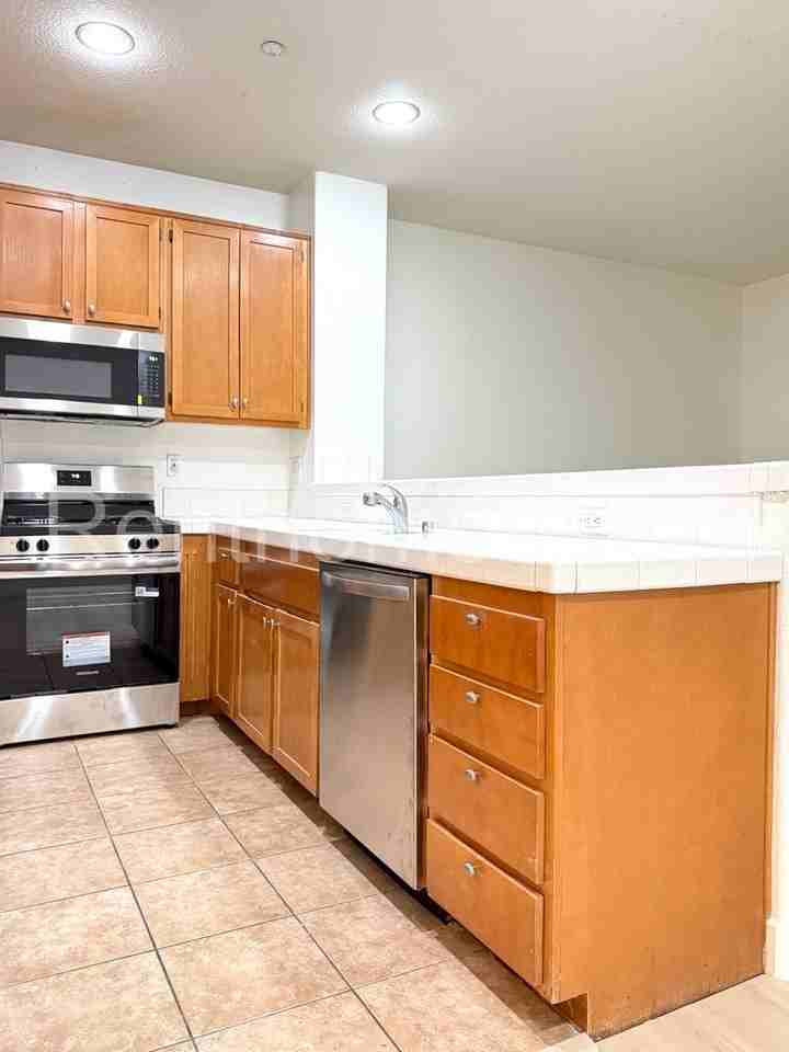 1603 White Hickory Pl - Photo 6 of 36