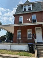 featured image of 336 W 8th St