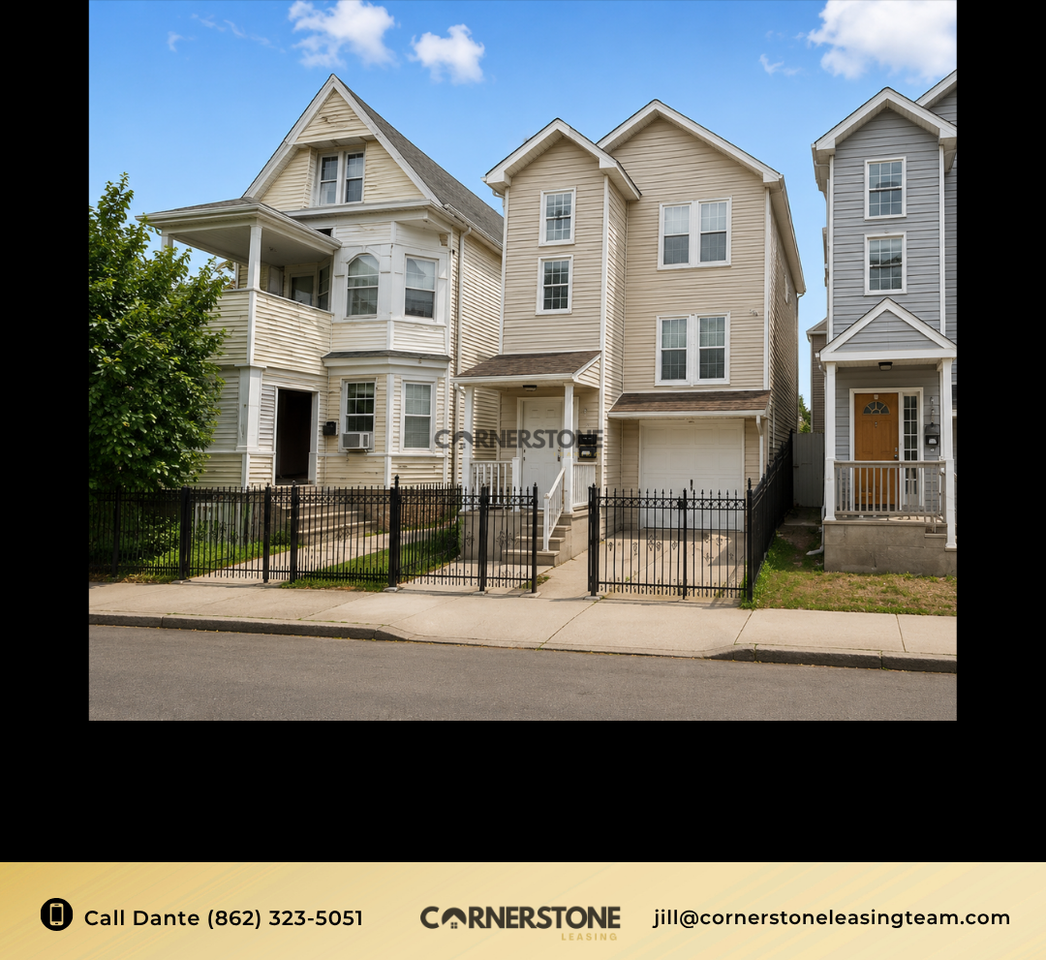 136 Godwin Ave - Photo 2 of 12