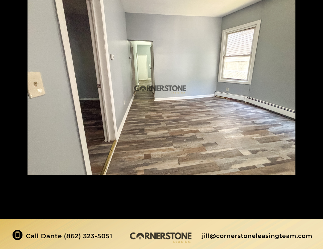 136 Godwin Ave - Photo 3 of 12