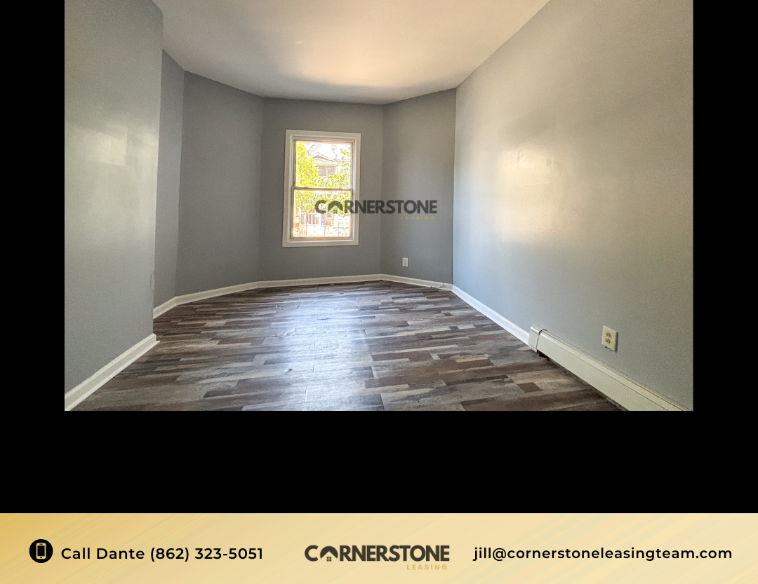 136 Godwin Ave - Photo 6 of 12