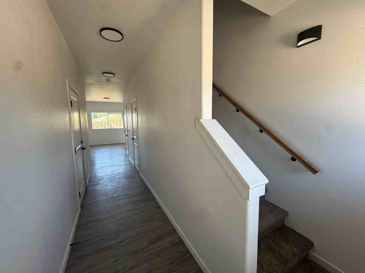 160 Allison Ave - Photo 2 of 21