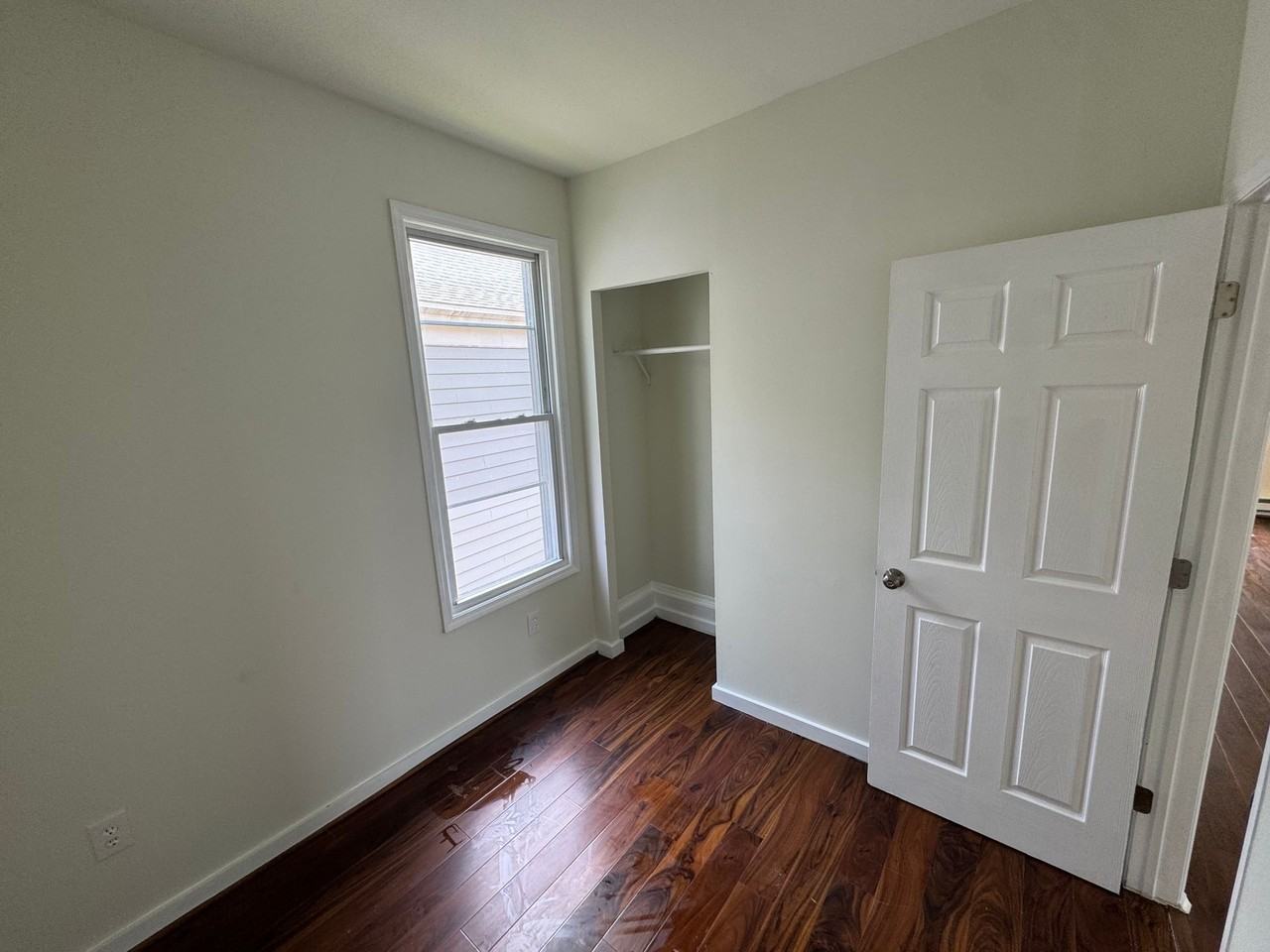 1011 19th St  (Watervliet) - Photo 7 of 11