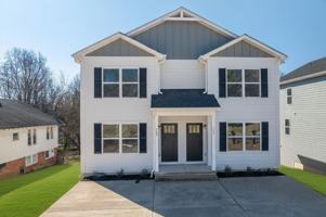 featured image of 756 W 25th St