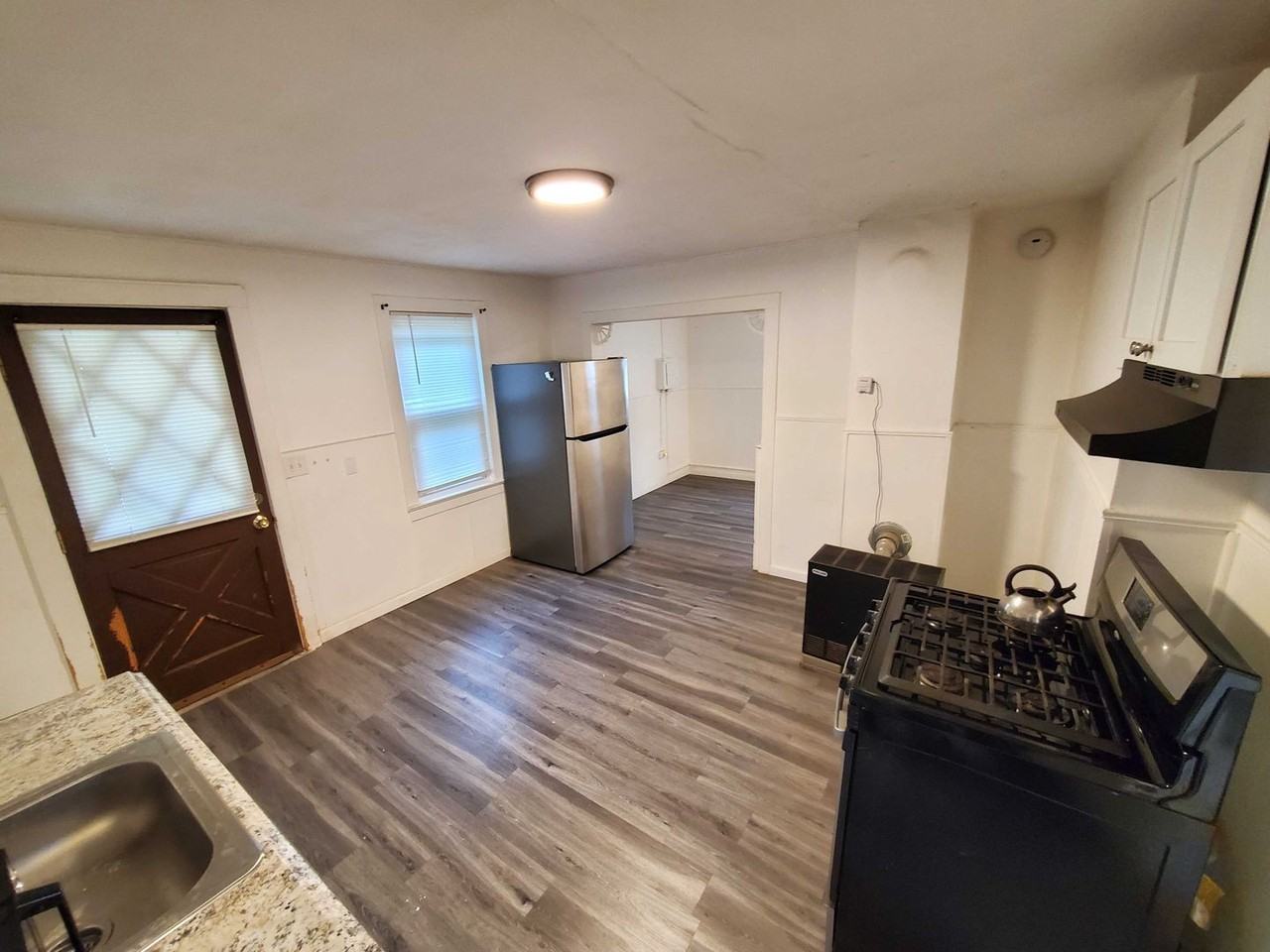 4205 Albany St - Photo 2 of 7