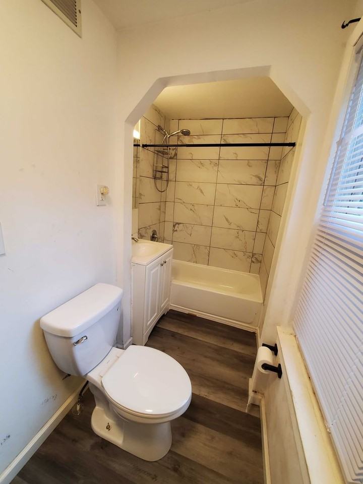 4205 Albany St - Photo 7 of 7