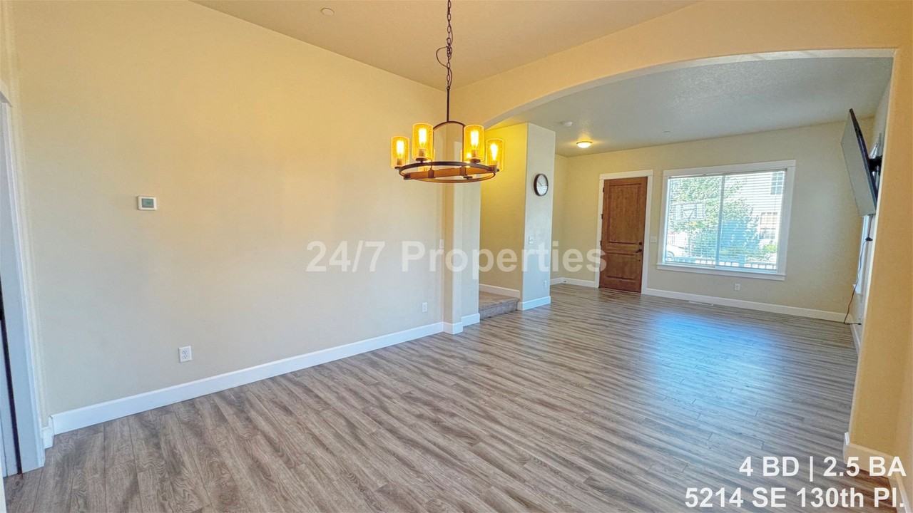 5214 Se 130th Pl - Photo 2 of 24