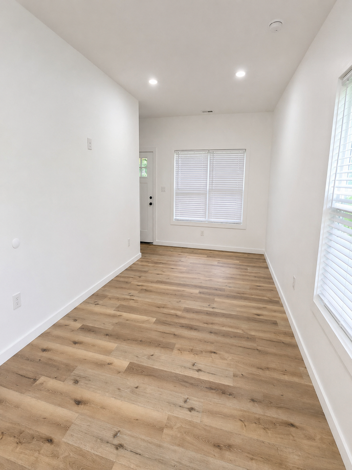 134 Stone Dr - Photo 4 of 9