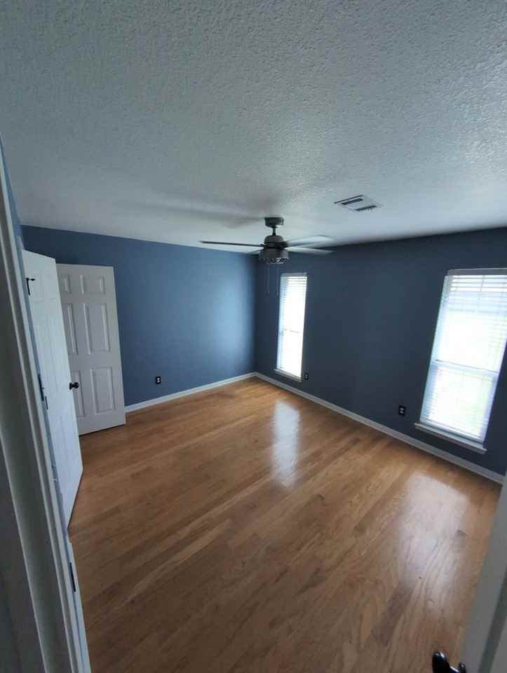 7647 Rosewood Dr - Photo 7 of 12