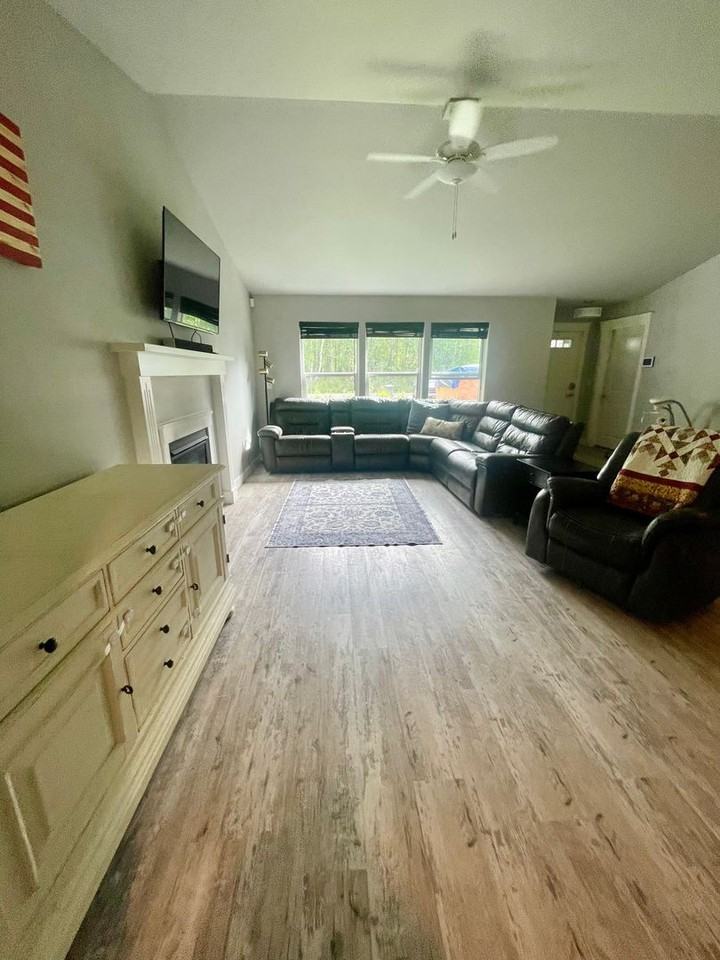 5499 E Pamela Dr - Photo 5 of 17