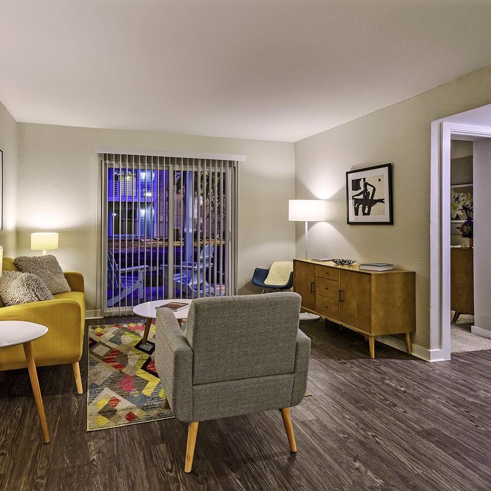 Zocalo Apartments - Photo 3 of 15