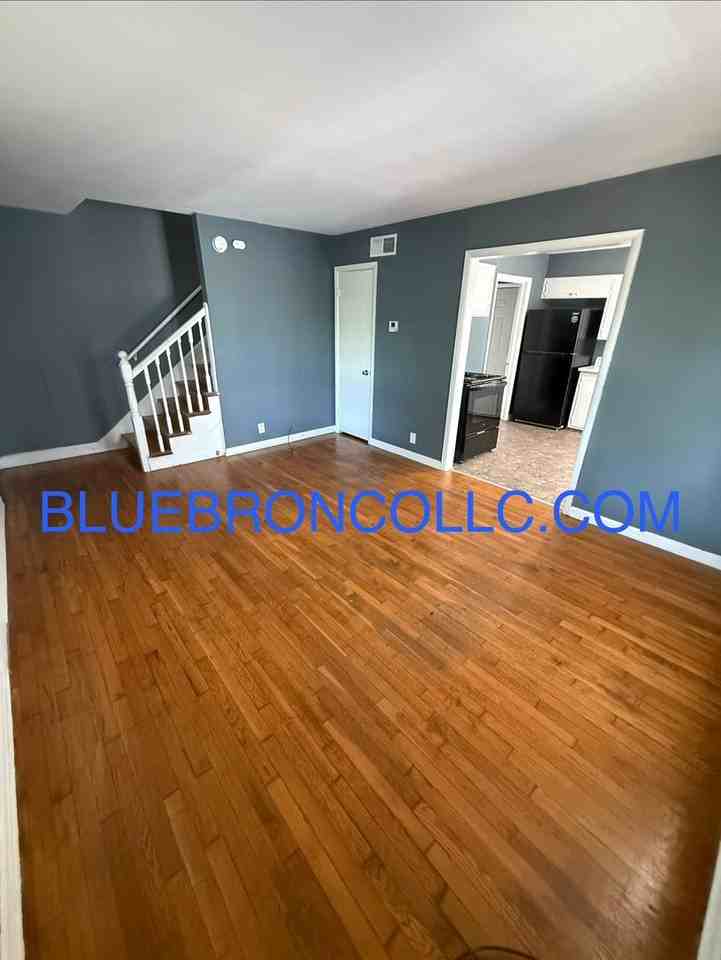 1110 N Union St - Photo 2 of 7