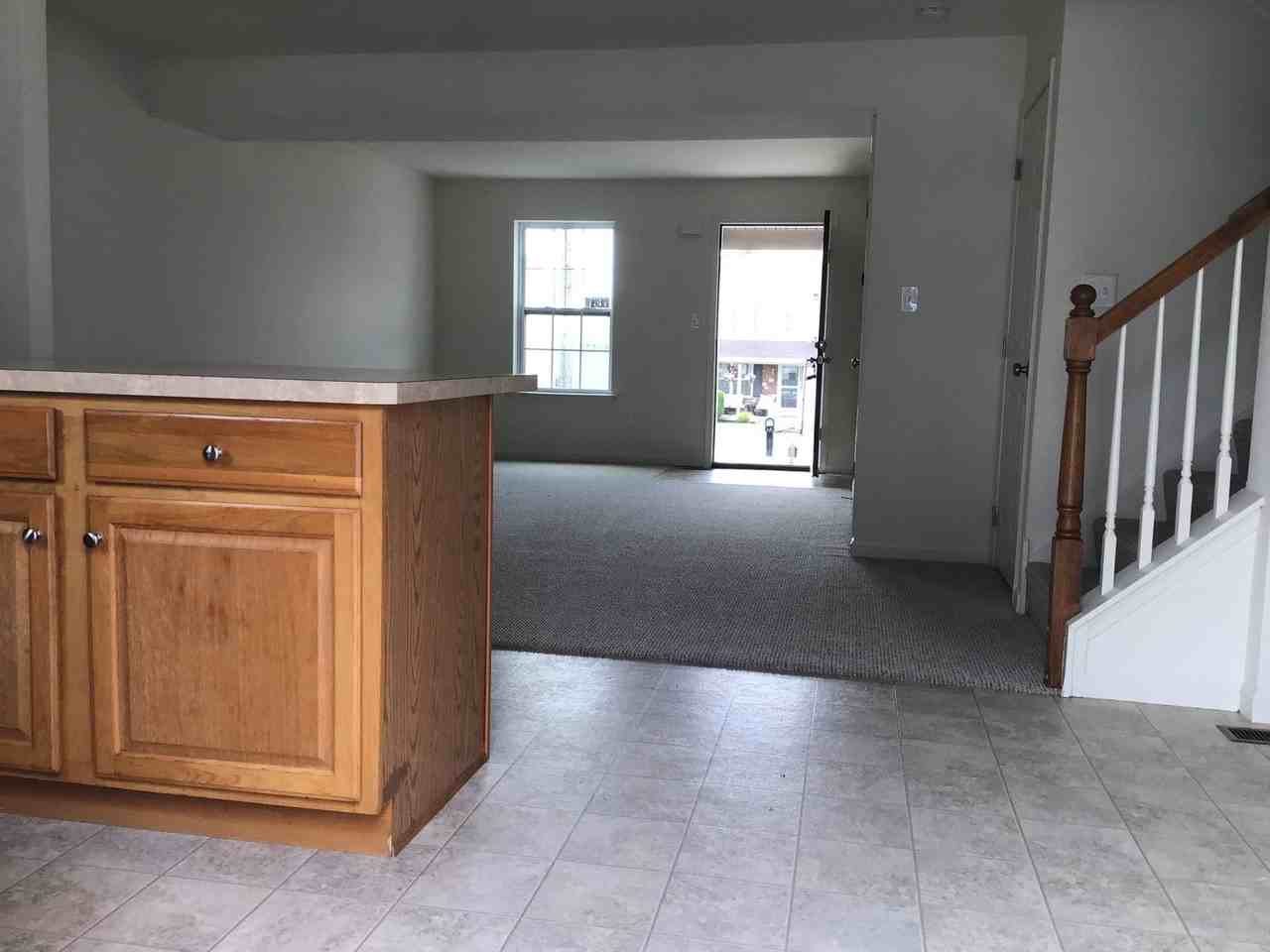 2809 Mannerchor Rd - Photo 5 of 21