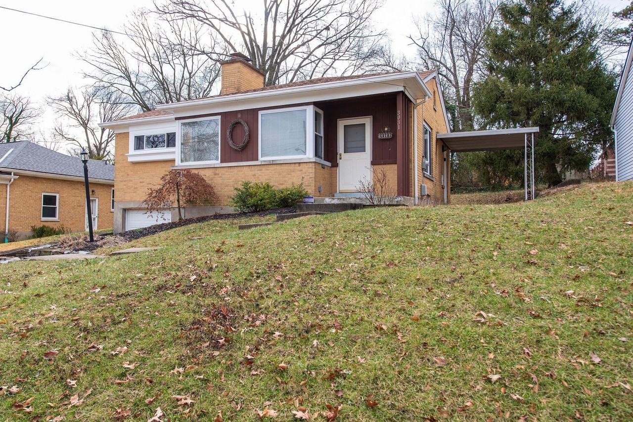 3031 Irvella Pl - Photo 4 of 48
