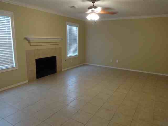 7819 Talladega Springs Ln - Photo 2 of 12