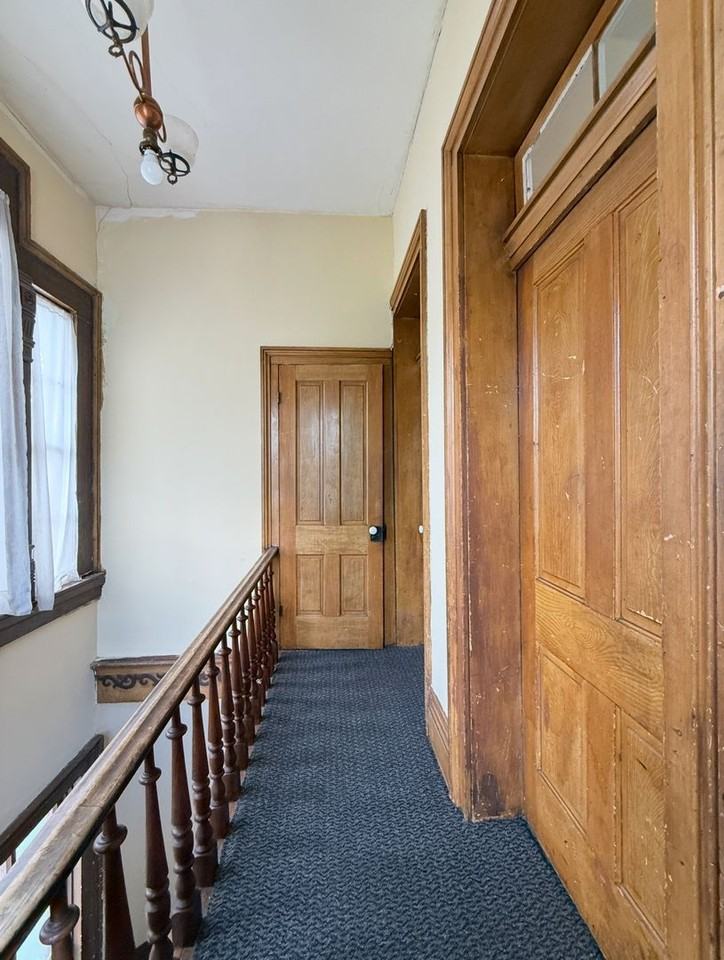 1008 Tippecanoe St #2 - Photo 2 of 8