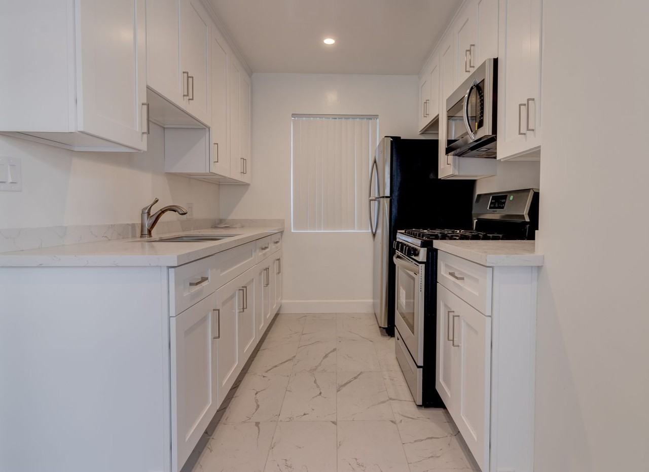 1469 Canfield Luxury Investments LLC - Photo 4 of 20
