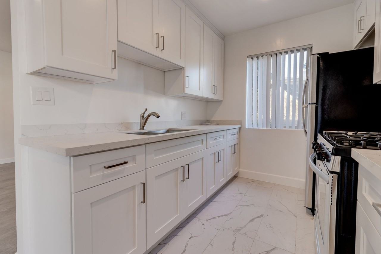 1469 Canfield Luxury Investments LLC - Photo 5 of 20