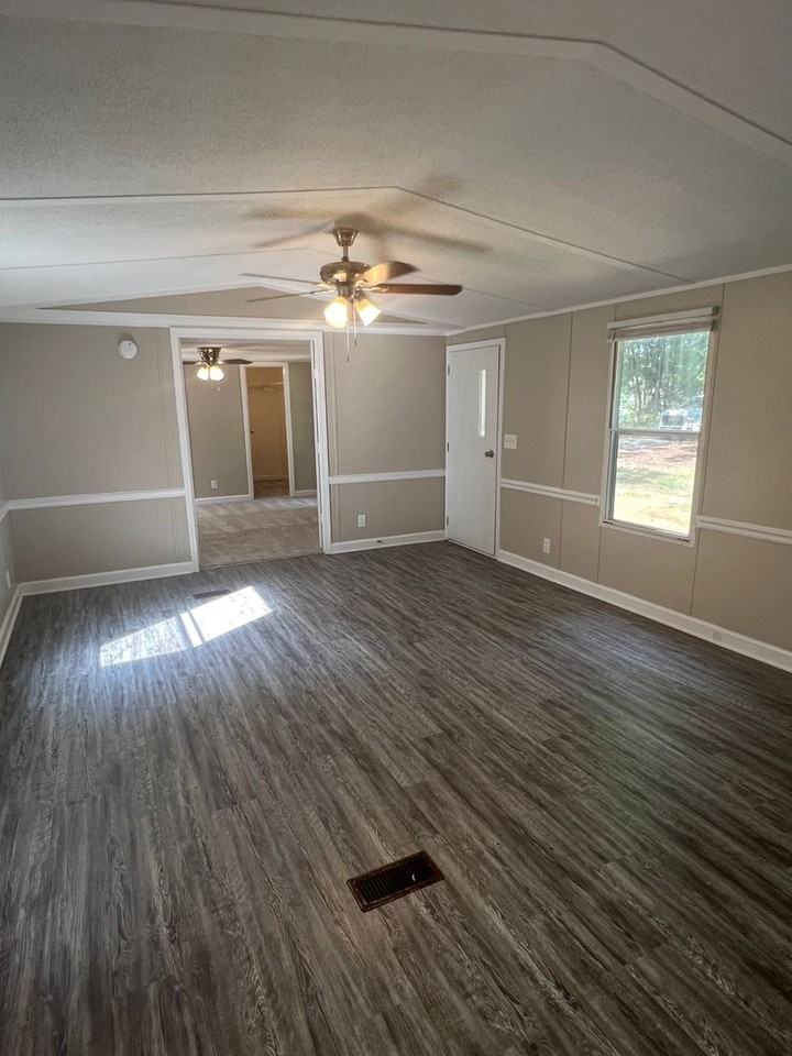 6031 Old Pageland Marshville Rd - Photo 6 of 20