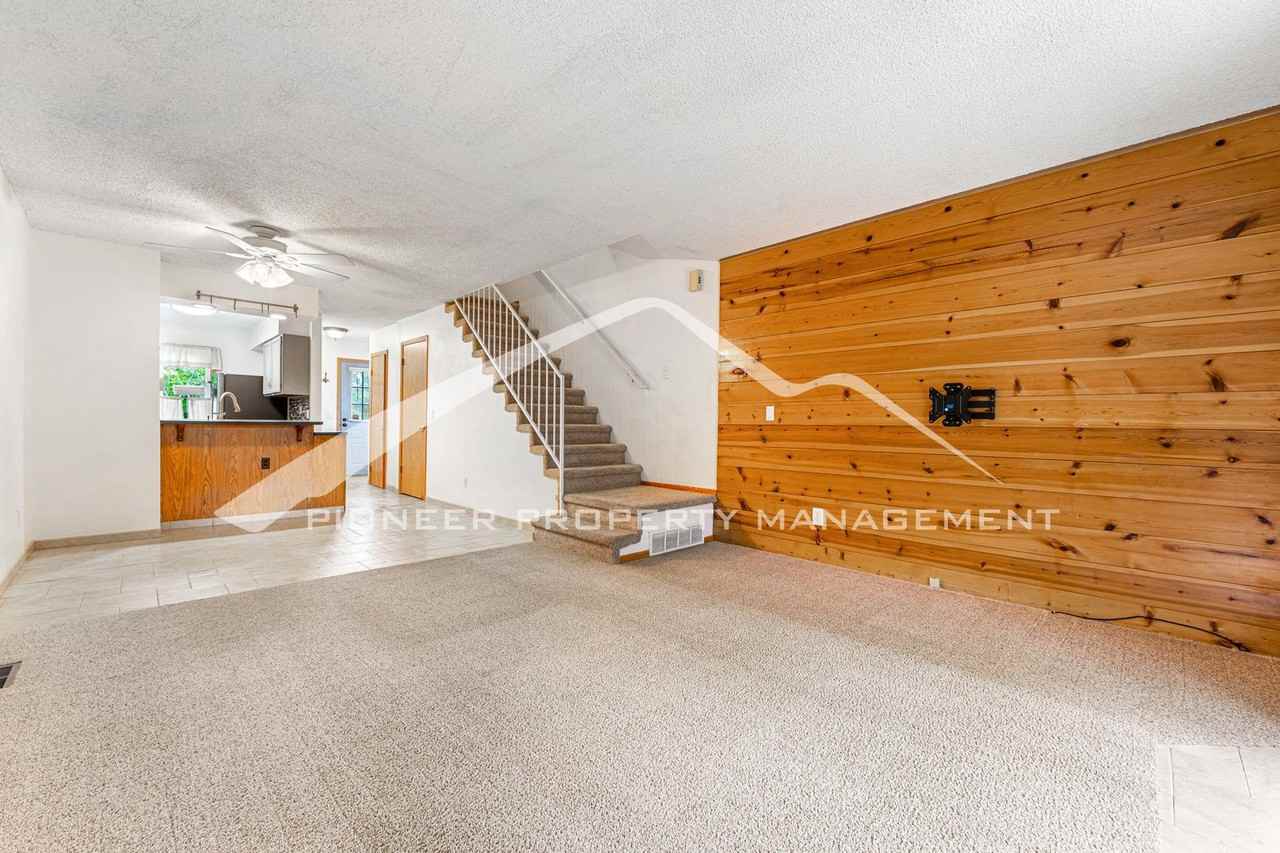9742 W Cornell Pl - Photo 3 of 12