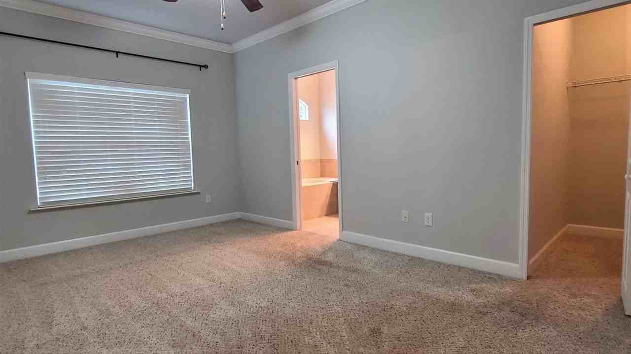 5179 Nw 22nd St - Photo 7 of 29