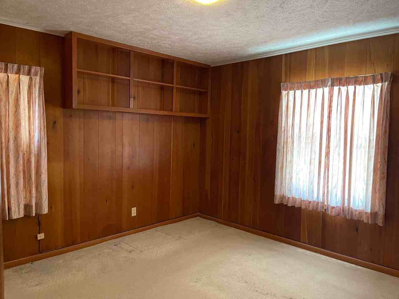 817 S 36th St - Photo 7 of 18