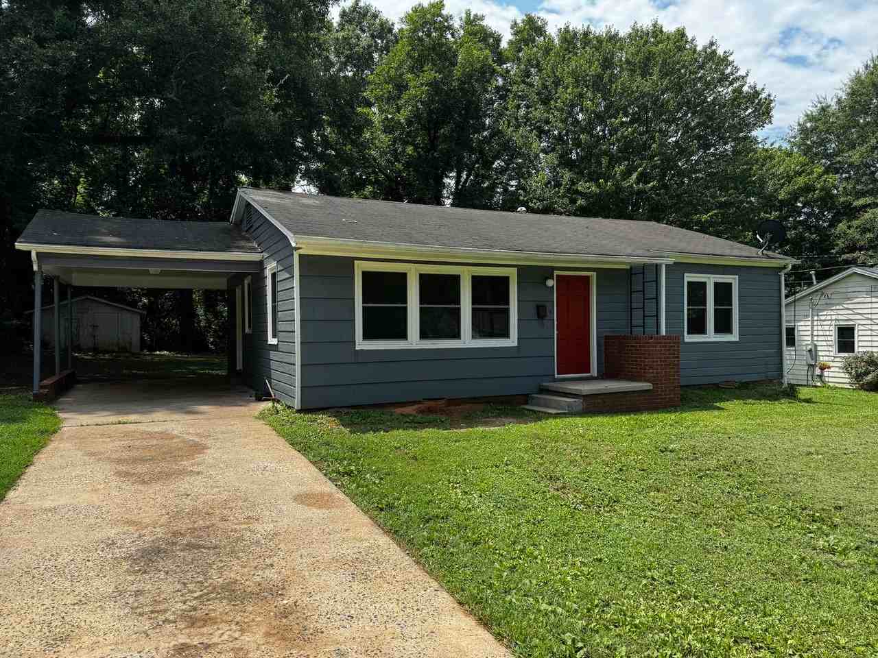 109 Felter St - Photo 2 of 17