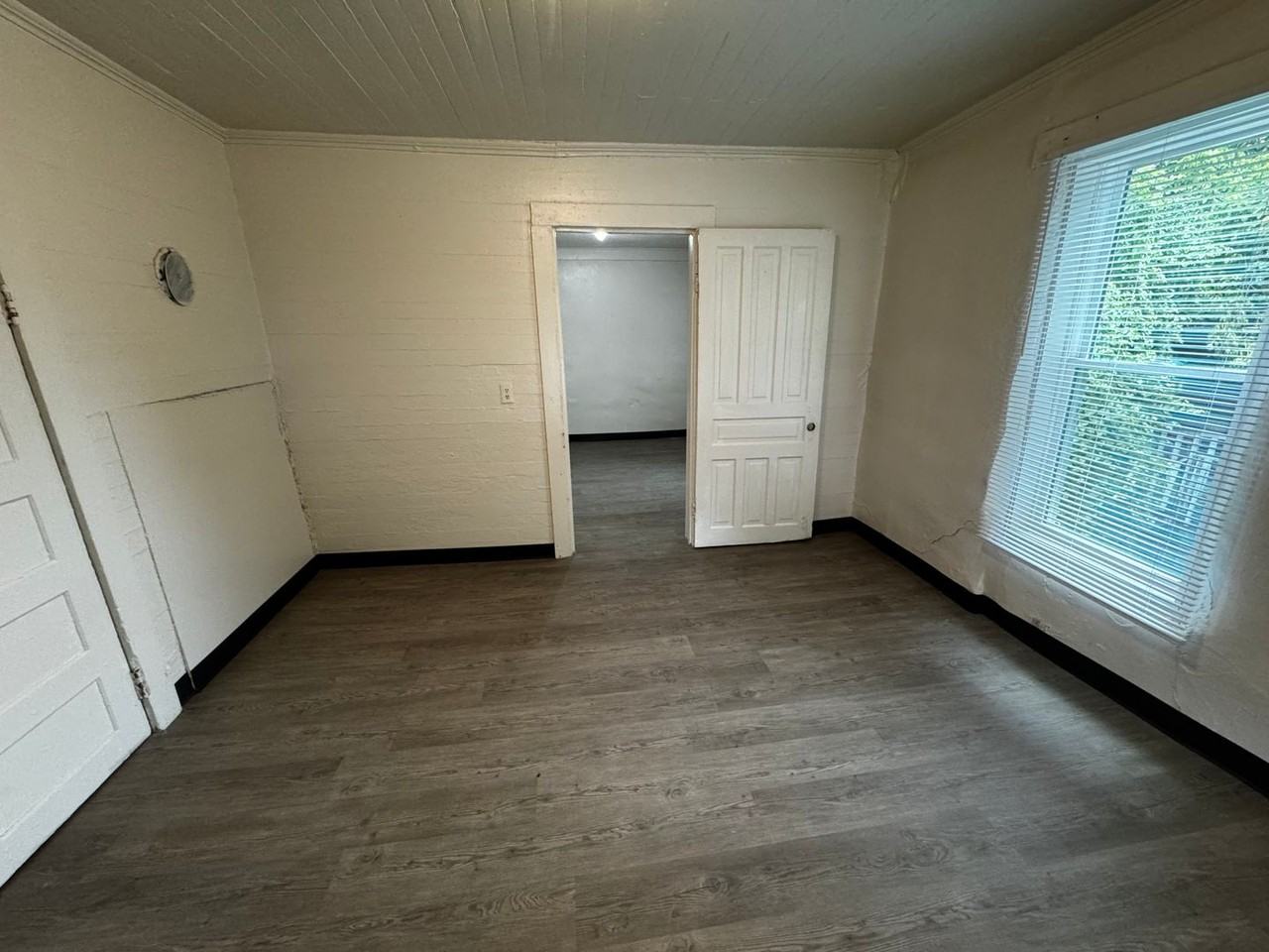 305 Lineberger St - Photo 7 of 25