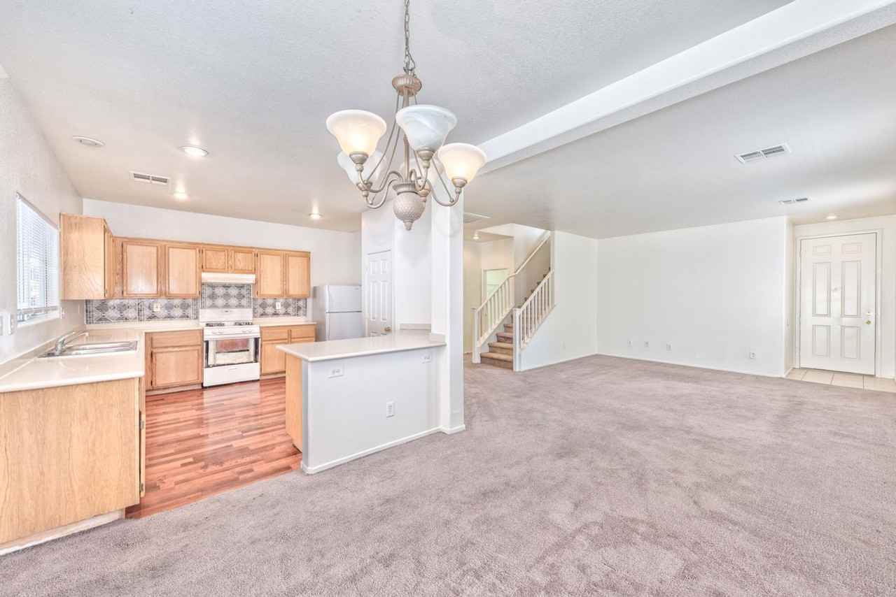 4222 Spruce Fern Ln - Photo 3 of 17