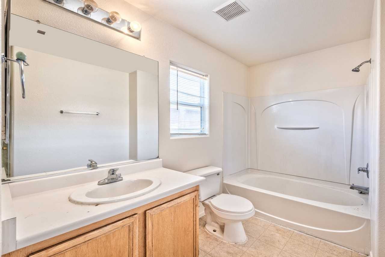 4222 Spruce Fern Ln - Photo 6 of 17