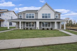 featured image of 883 Main St