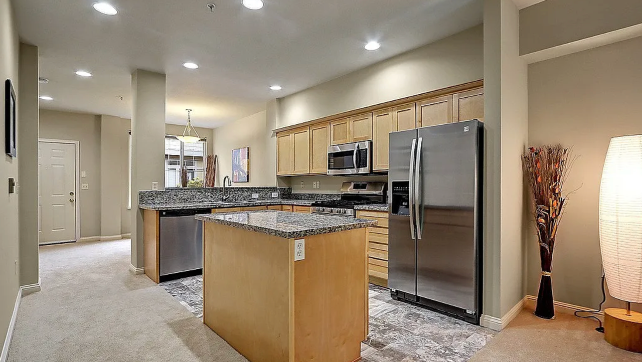 9229 122nd Ct Ne #C124 - Photo 5 of 18