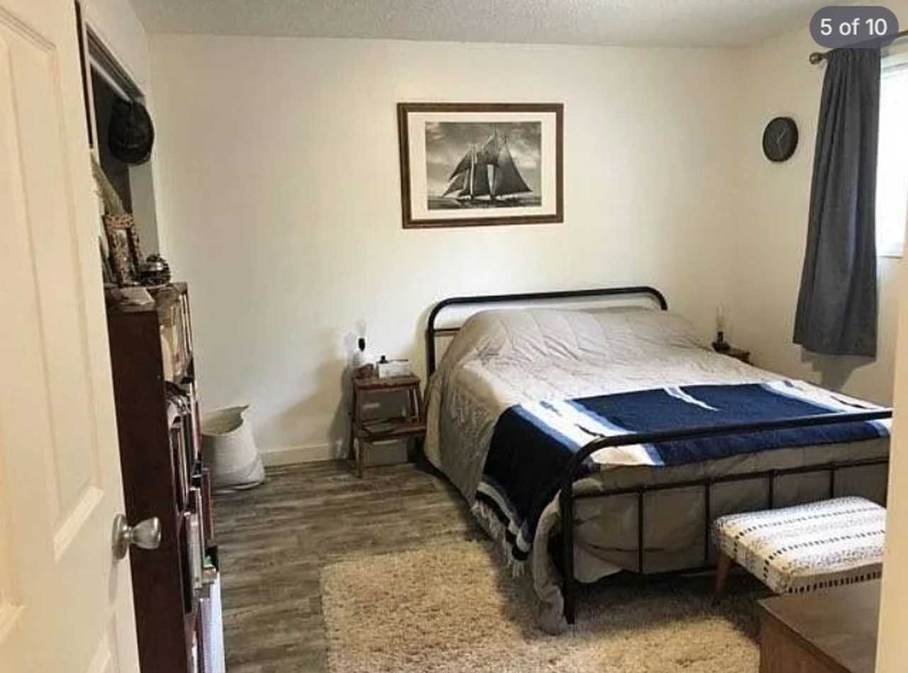 707 N Holly Dr - Photo 6 of 8