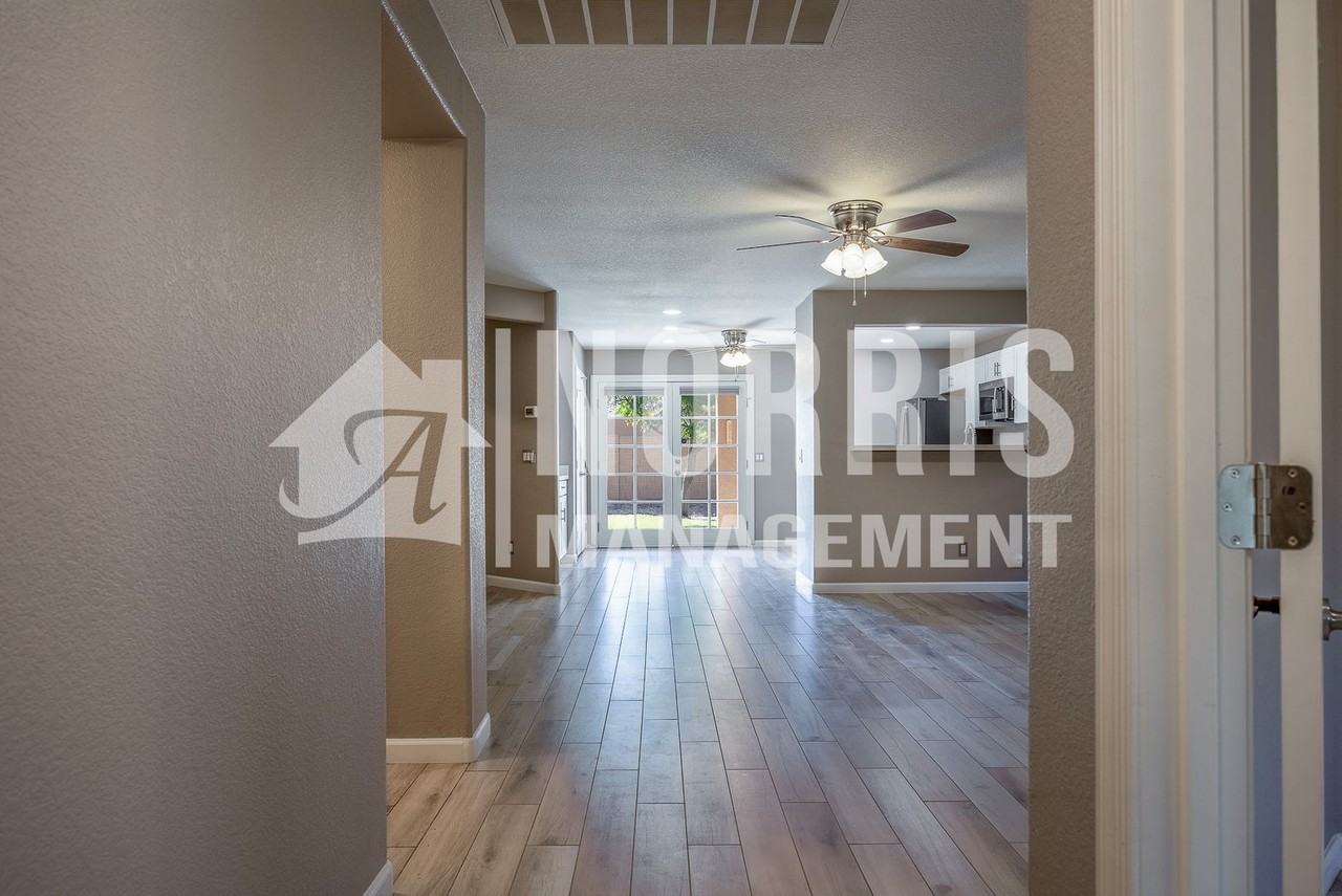 577 W Judi St - Photo 6 of 38