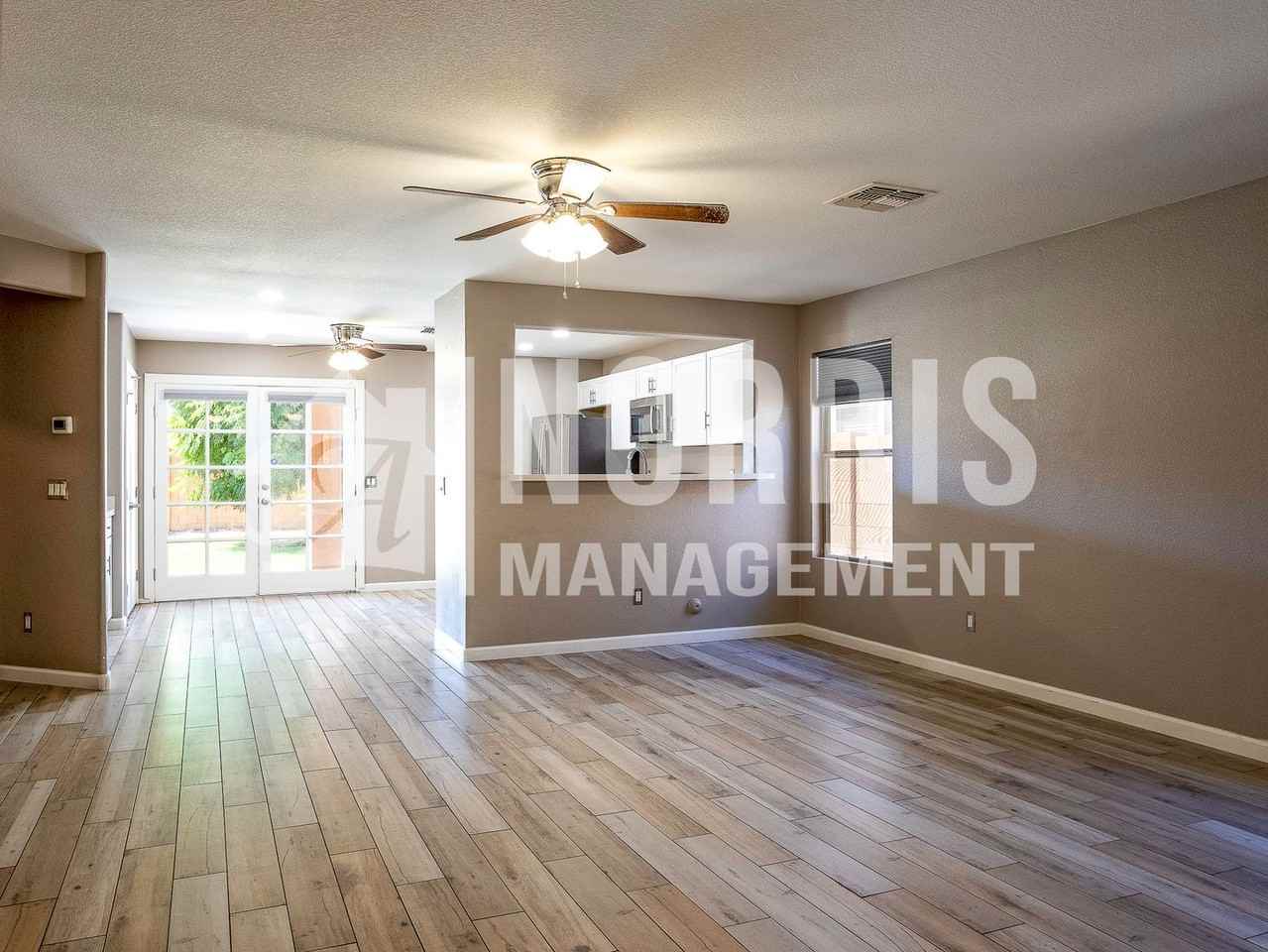 577 W Judi St - Photo 7 of 38