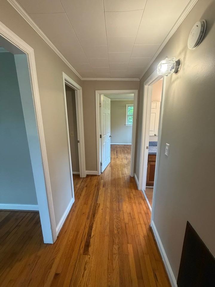 632 Stallings Rd Unit A - Photo 7 of 11