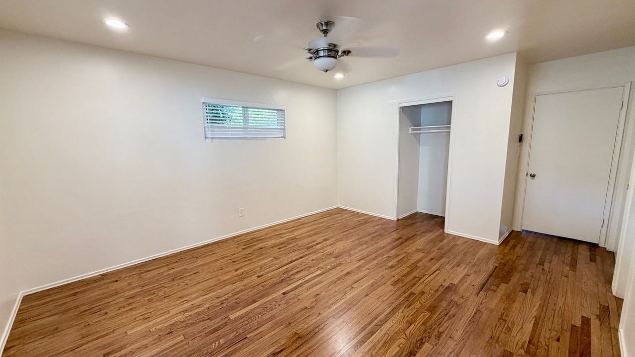 4603 Tivoli St - Photo 7 of 20