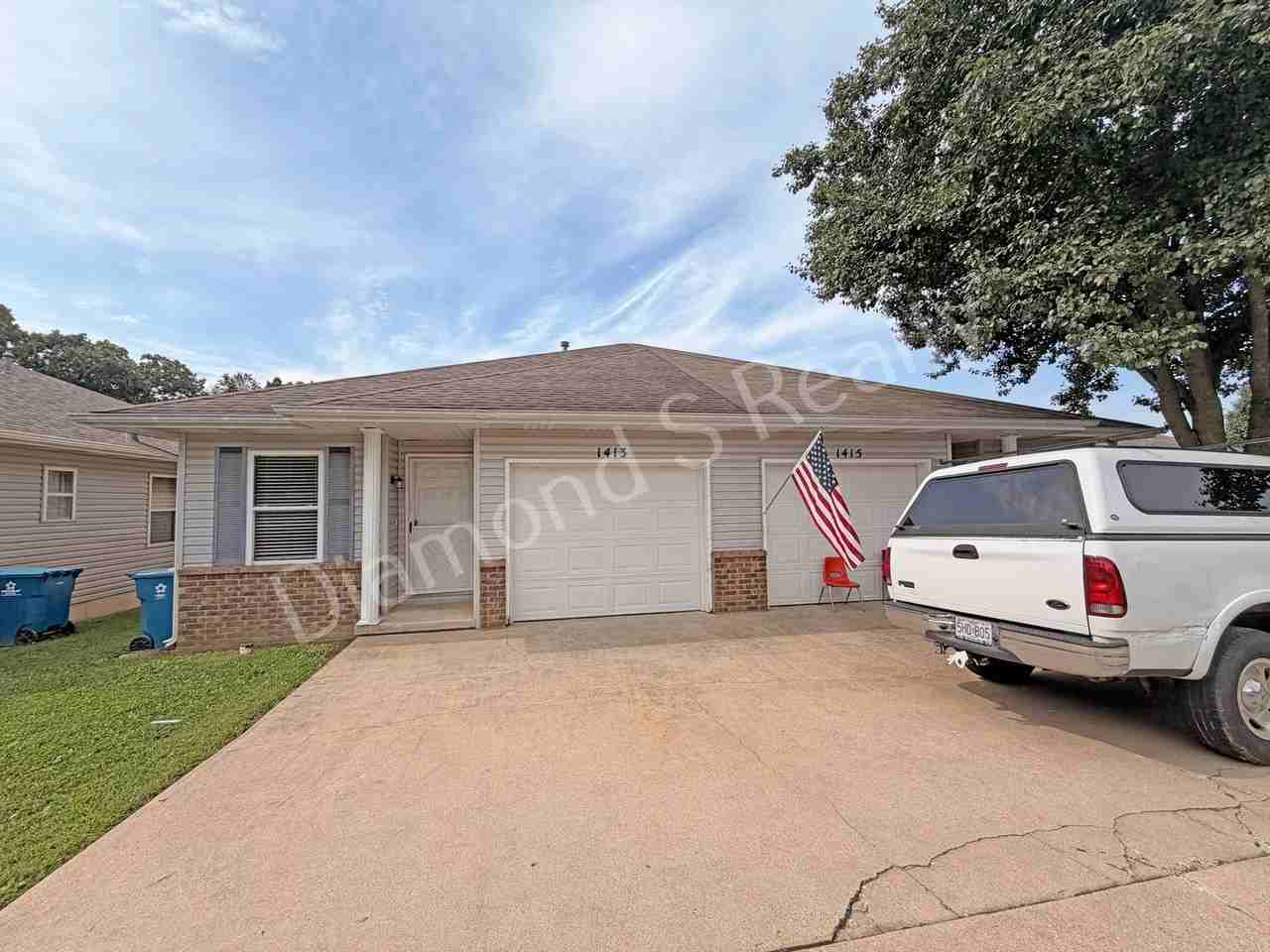 1413 W Rainey St - Photo 2 of 13