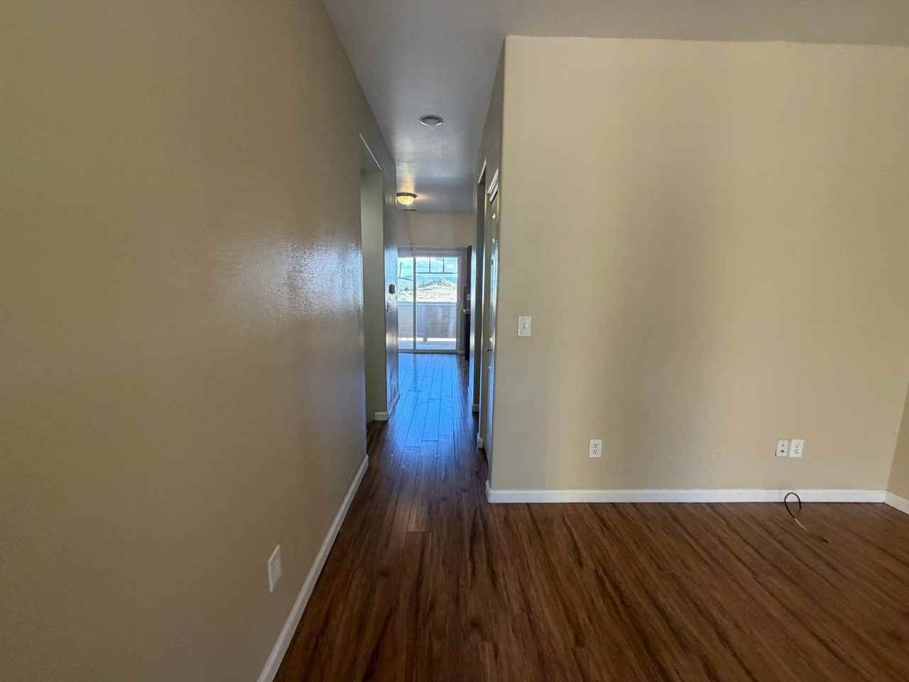 260 John Eugene Ct - Photo 4 of 18