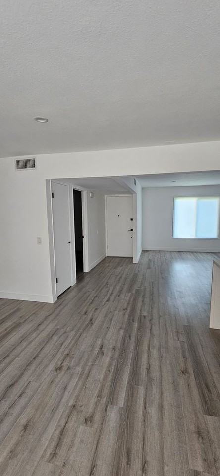 725 Palomares Ave - Photo 4 of 12