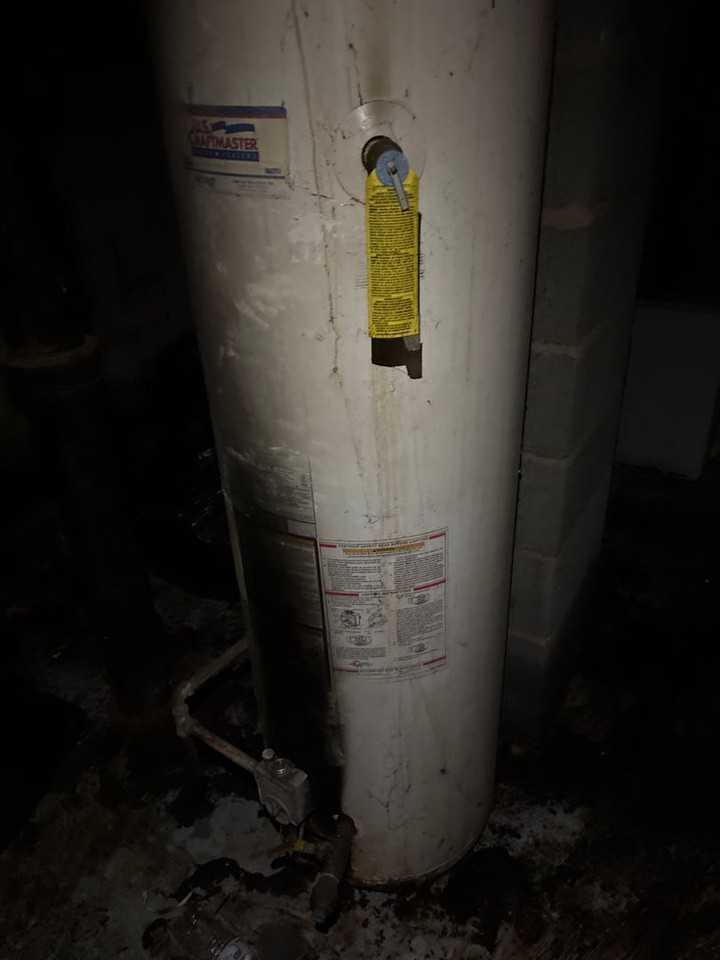 1923 N Church St - Photo 5 of 12