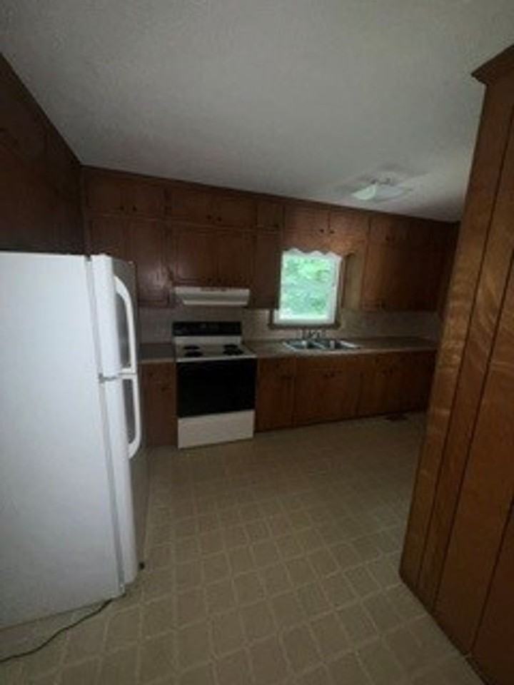 551 Nc Highway 42 N - Photo 2 of 10