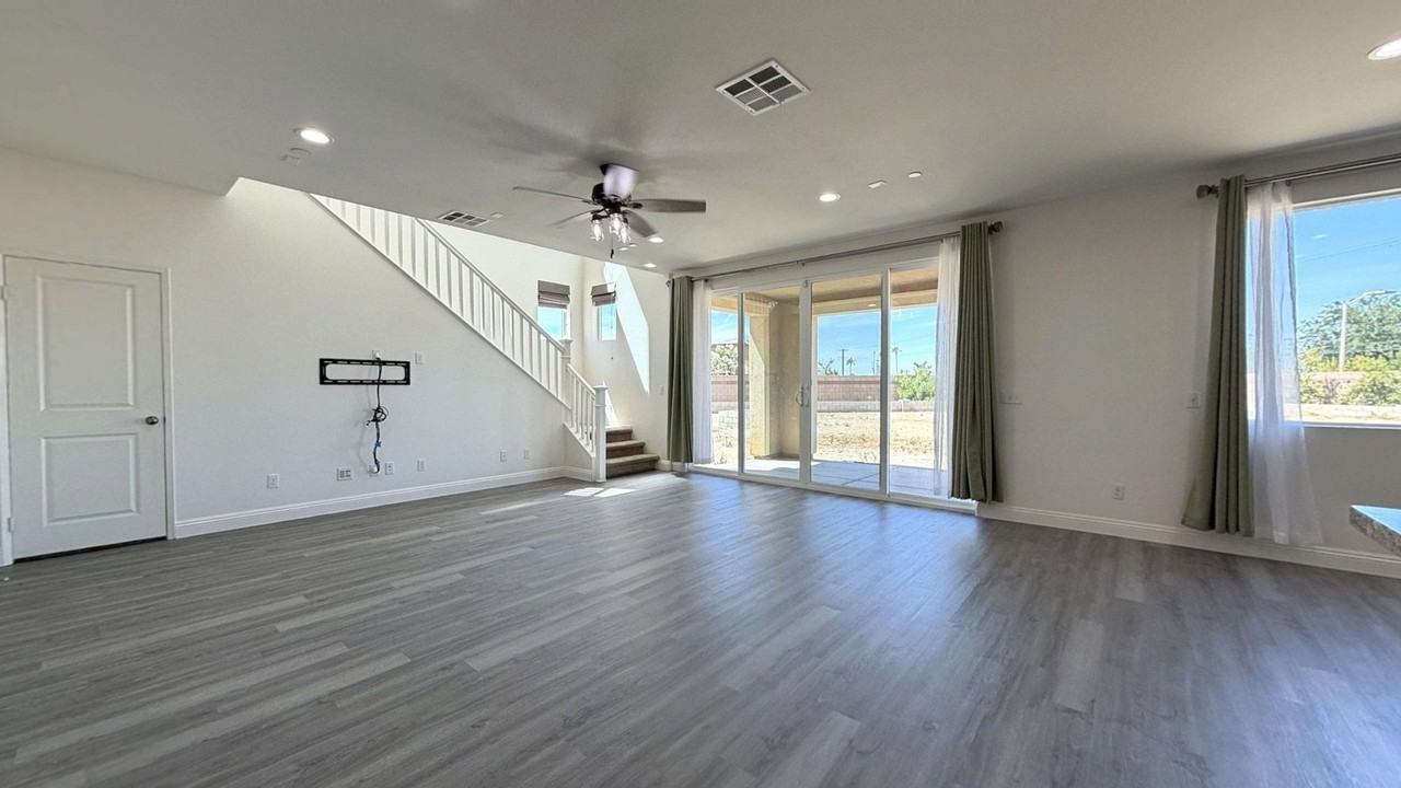 1317 Alpine Ave - Photo 2 of 34