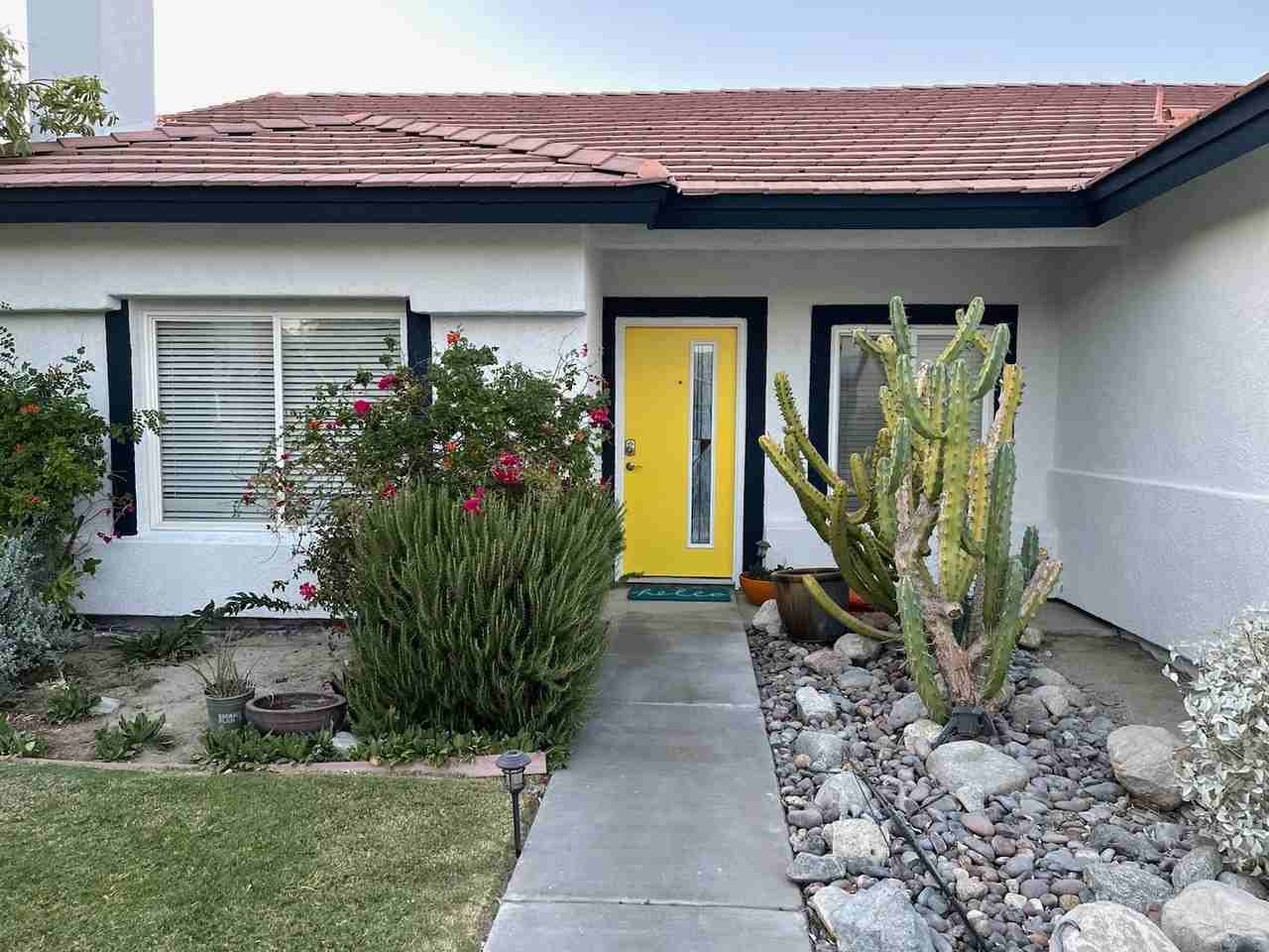 1610 Amelia Way - Photo 2 of 2