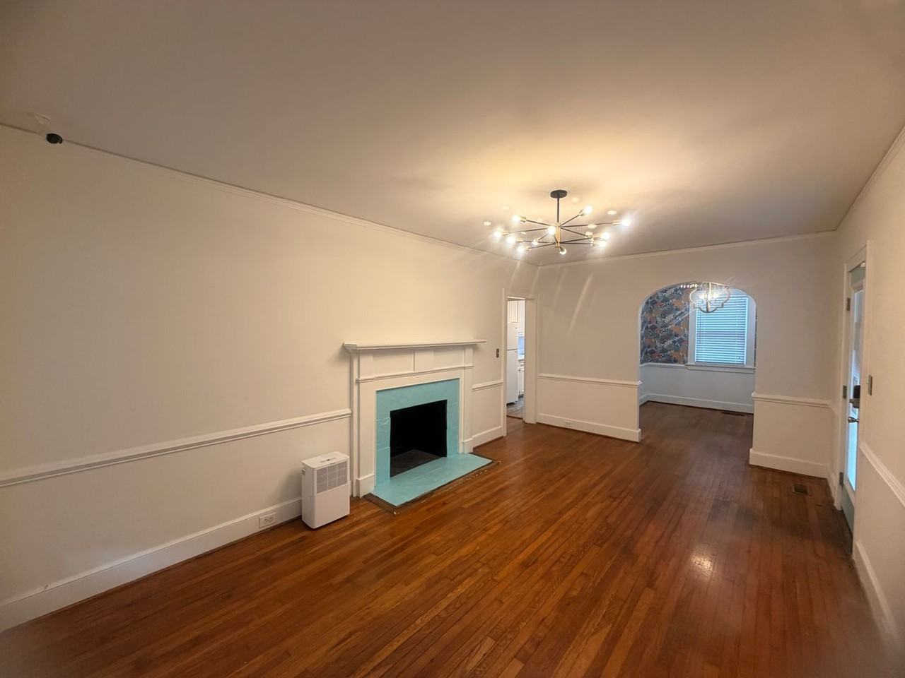 1552 Sunnyside Dr - Photo 3 of 17