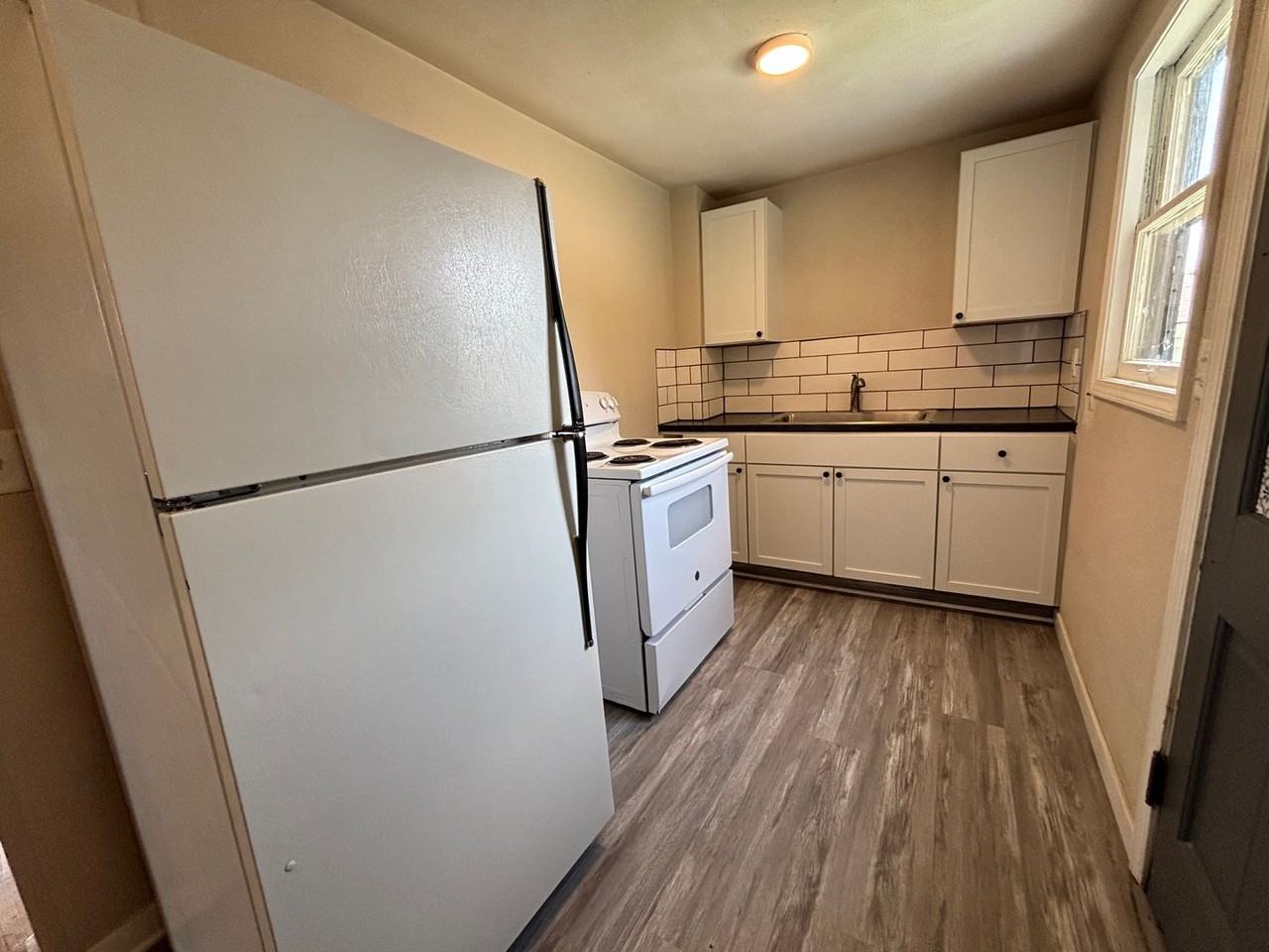4520 Lafayette Ave - Photo 4 of 14