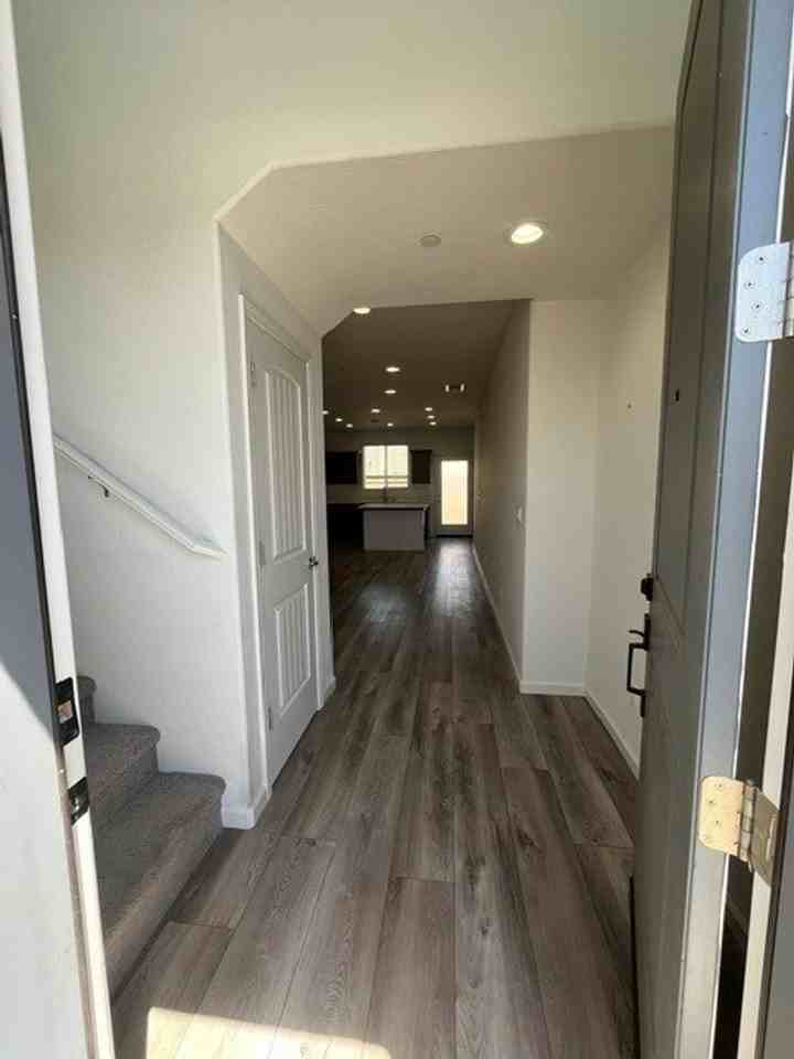 3008 N Creekside St - Photo 3 of 22