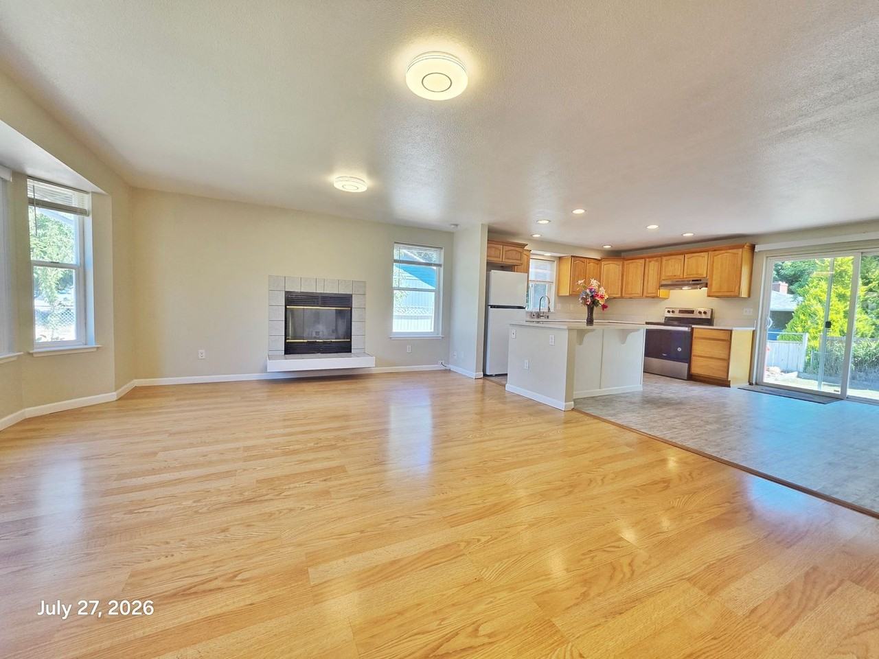 24182 17th Ave S - Photo 3 of 25