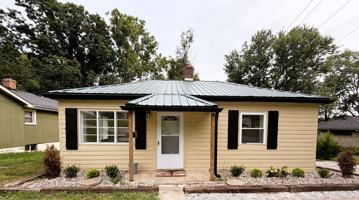 featured image of 829 Capitol Blvd
